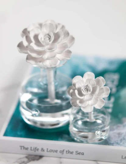 Mini Grand Casablanca Porcelain Diffuser - WHITE ROSE